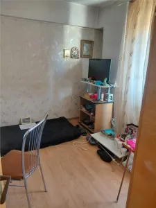 Vanzare apartament 4 camere | Pantelimon | Delfinului | et 4/10 | dec | 87mp utili | curat | liber | bl 1977 | - foto 5