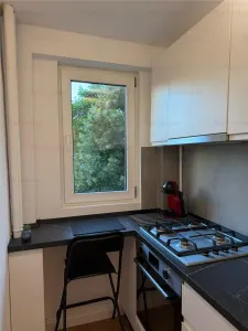 Vânzare apartament 2 camere | Piata Romana | bl 1975 | fara risc/ urgenta risc seismic | etaj 3/10 | renovat | mobilat si utilat nou | - foto 11