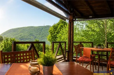 Refugiu turistic 446 mp, panorama asupra Brasovului, 713 mp teren, Drumul Poienii, - foto 4