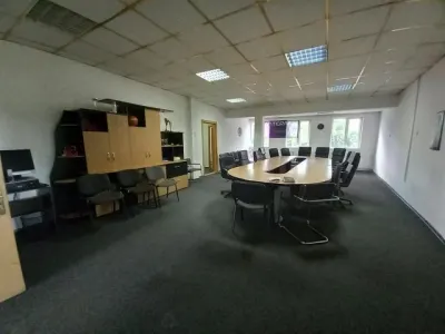 Spatiu de birouri 160  mp in Ploiesti, zona Sud. - foto 2