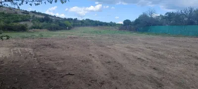 Oportunitate imobiliara, teren 5600 mp in Baicoi, zona Liliesti. - foto 3
