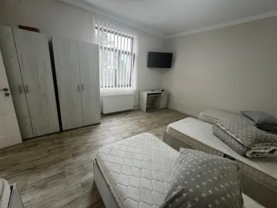 Camere de inchiriat pentru muncitori . - foto 4