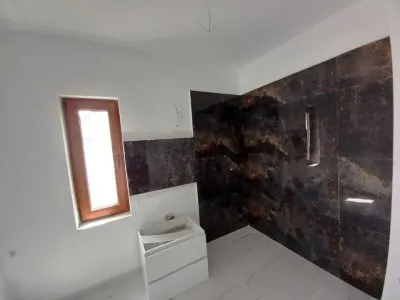 Casa 4 camere in duplex  la  Strejnic. - foto 16