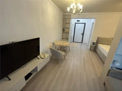 Apartament cu vedere la mare, etaj 8 – White Titanic, Mamaia Nord, mobilat complet - foto 3