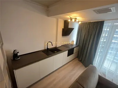 Apartament cu vedere la mare, etaj 8 – White Titanic, Mamaia Nord, mobilat complet - foto 8