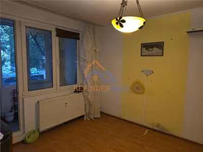 Vanzare 3 camere Trapezului -Ozana 70mp - foto 4