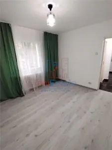Apartament 3 camere zona Tatarasi - foto 7