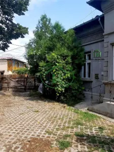 Casa si teren zona centrala - pretabil activitati comerciale !! - foto 2