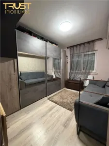 3 camere l 2 bai l Intre Lacuri l Parcare - foto 3