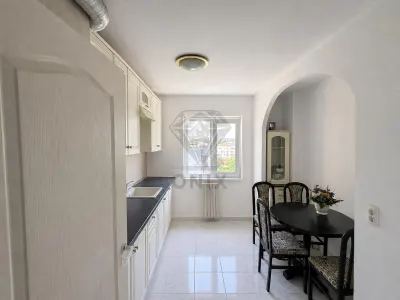 Apartament 2 camere | Ultracentral | Vedere fata/spate | 67 mp - foto 14