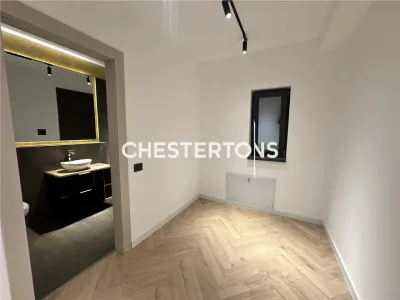 Vila lux +300mp teren , Domnesti - foto 14