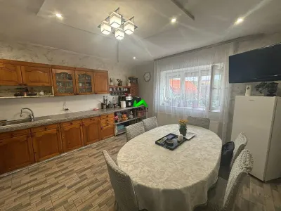 Casa de vanzare 3 camere teren Sibiu Sura Mare - foto 3