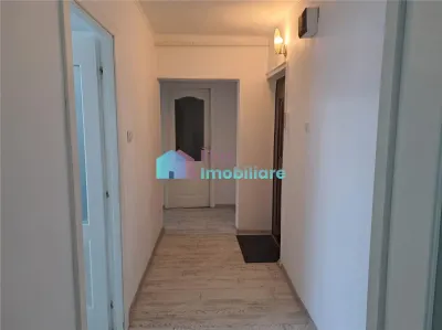 Apartament cu 2 camere Zamca-Colegiul M.Eminescu - foto 6