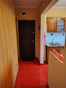 Apartament 3 camere zona Calea Grivitei Podul Grand - foto 2