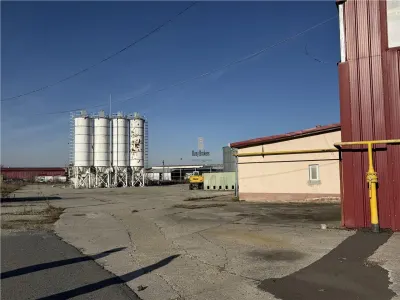 Spatiu Industrial - 2000 mp - Productie - Depozitare - Distributie - Sibiu - foto 18