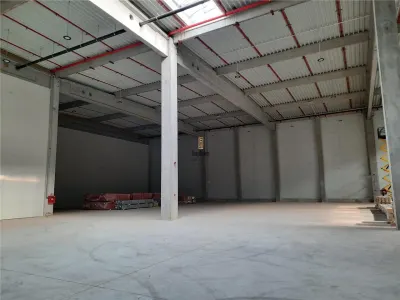Spatiu Industrial - 2500 mp - Logistica - Productie - Depozitare - foto 4