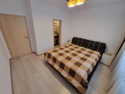 Apartament 3 Camere + Loc de parcare Tractorul Coresi - foto 3