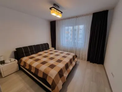 Apartament 3 Camere + Loc de parcare Tractorul Coresi - foto 4