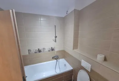 Apartament 3 Camere + Loc de parcare Tractorul Coresi - foto 8