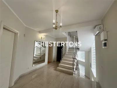 Vila exclusivista cu piscina si teren de 4.500 mp în Domnesti - Eleganta, rafinament si oportunitate de investitie - foto 6