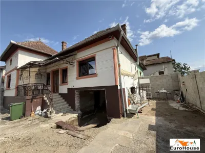 OPORTUNITATE I Casa De Vanzare In Alba Iulia I 120 mp Utili I 300mp Teren - foto 2