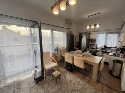 Apartament cu 2 dormitoare + terasa spectaculoasa | Carpati 2 - foto 4