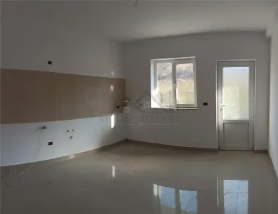 Visan, vila P+1 duplex, su-100mp t-200mp.toate utilitatile, libera, mutare imediata - foto 5