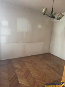 Apartament cu 3 camere, etaj2,  2balcoane, Centru Civic Brasov - foto 4