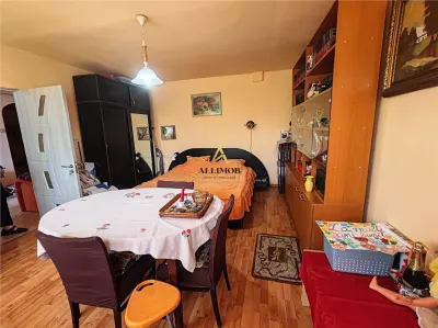 Apartament 2 camere in Ploiesti, zona Democratiei - foto 5