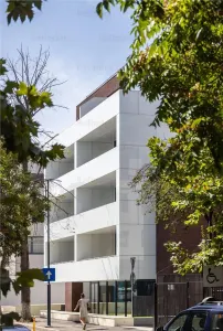 Vanzare apartament 4 camere | Ultracentral -Dorobanti Capitale | ultralux | constructie 2023 | parter | 198mp utili | 2loc parcare | mobilat si utilat - foto 3