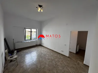 Garsoniera Campina Ultracentral | Birou, Cabinet, IT, Beauty | 39,47 mp - Campina