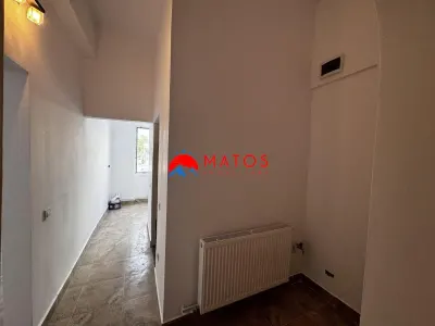 Garsoniera Campina Ultracentral | Birou, Cabinet, IT, Beauty | 39,47 mp - foto 6