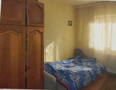 Apartament 3 camere decomandat, etajul 2, zona Judetean - foto 3