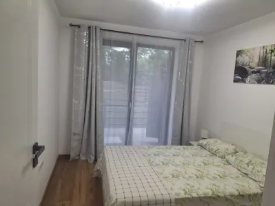 Inchiriez apartament - Bistrita