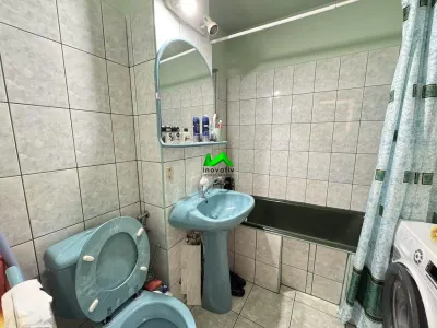 Apartament de vanzare 3 camere pivnita Sibiu Cal Poplacii - foto 8