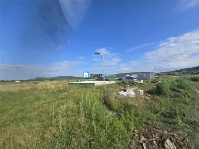 Teren cu autorizatie de construire si fundatie existenta - foto 6