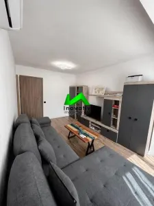 Apartament decomandat  de vanzare 3 camere Sibiu Turnisor - foto 5
