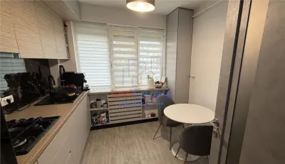 Apartament 3 camere, spatios, mobilat si utilat, zona linistita - Alexandru cel Bun - foto 10