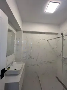 Vanzare 3 camere Cristal Nord cu parcare - foto 11
