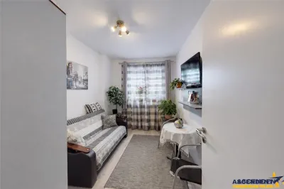 Pe 2 niveluri, Penthouse modern la bulevard, parcare, boxa, Tractorul Nou, Brasov - foto 12