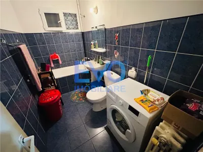 Apartament cu 3 camere de vanzare, mobilat si utilat, Podu Ros - foto 7