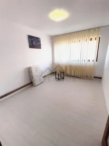 Apartament 2 camere conf  1 semidec zona Unirii Sud - foto 2