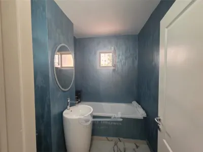 Apartament 3 camere - Alexandru cel Bun - etaj 2 - renovat - foto 11