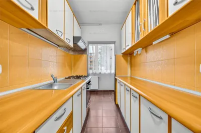 Apartament 2 camere | 2 balcoane | decomandat | Codrul Cosminului - foto 6