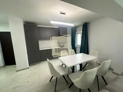 Apartament Renovat 4 camere 92mpu | decomandat | 2 bai | zona Centrala - foto 3