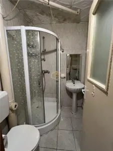 Apartament 4 camere | Etaj 1 | Micro 16 - Aleea Universului - foto 11