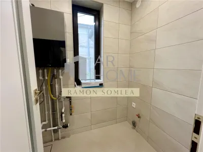 Spatiu birouri, renovat integral, parcare, zona Gh. Doja, Ploiesti - foto 12
