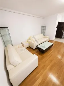 APARTAMENT DE INCHIRIAT – 3 CAMERE  CENTRUL VECHI  STRADA CARPATI - foto 3