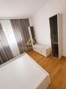 APARTAMENT DE INCHIRIAT – 3 CAMERE  CENTRUL VECHI  STRADA CARPATI - foto 5
