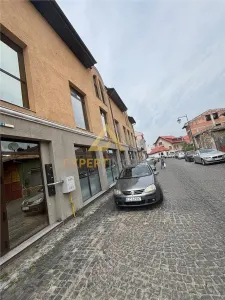 APARTAMENT DE INCHIRIAT – 3 CAMERE  CENTRUL VECHI  STRADA CARPATI - foto 9